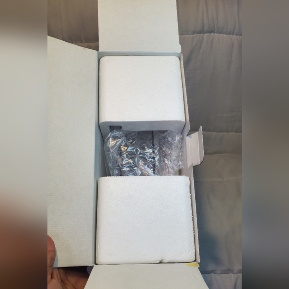 Bellapelle 360° Rotating Makeup Organizer Clear - Picture 5 of 10